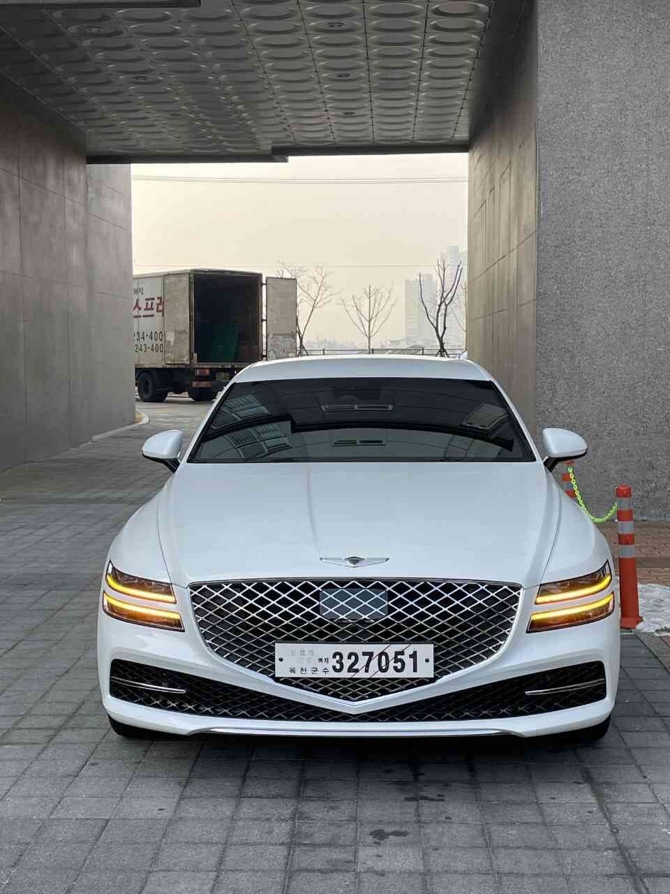 제네시스 G80 가솔린 2.5 터보 게시글 썸네일