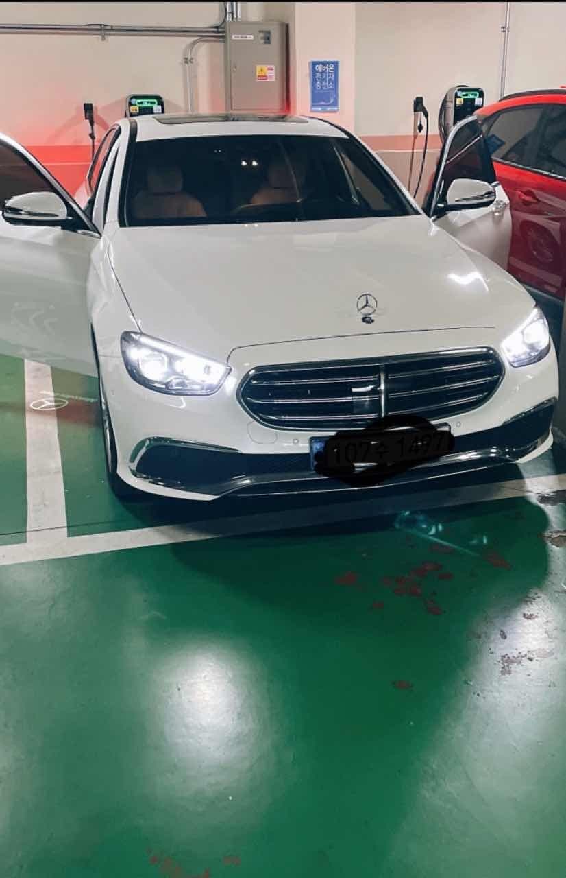 벤츠 E-클래스 E 250 익스클루시브 게시글 썸네일