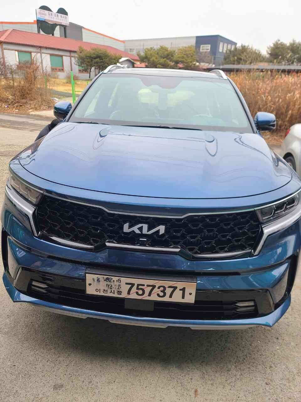 기아 쏘렌토 하이브리드 시그니처 6인승 2WD 게시글 썸네일