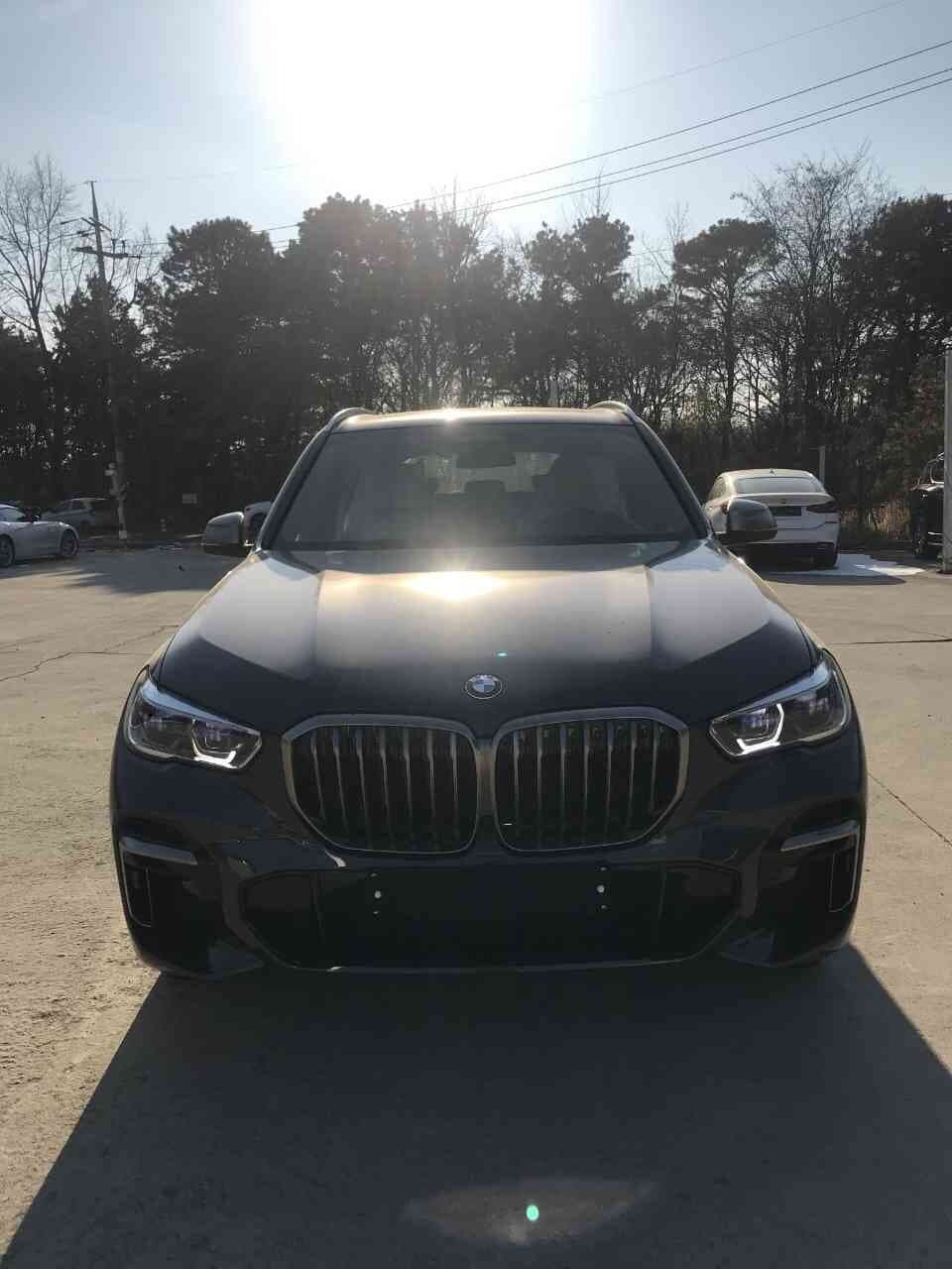 BMW X5 xDrive M50i 게시글 썸네일