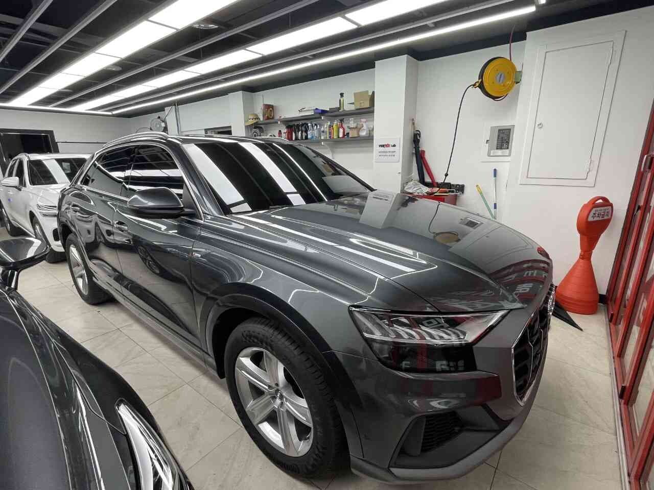 아우디 Q8 45 TDI 콰트로 프리미엄 게시글 썸네일