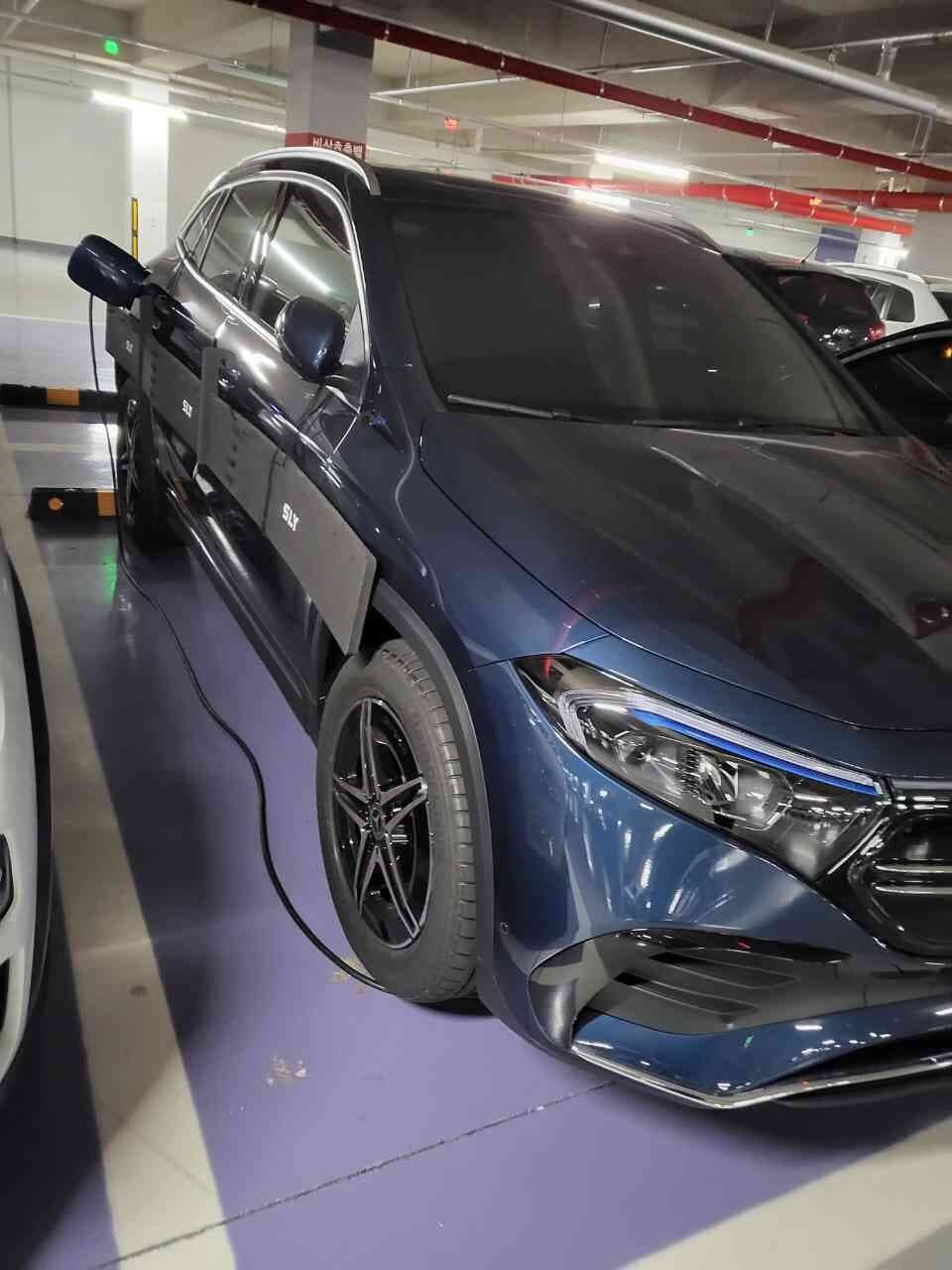 벤츠 EQA EQA 250 AMG 패키지 플러스 (W/O Burmester) 게시글 썸네일