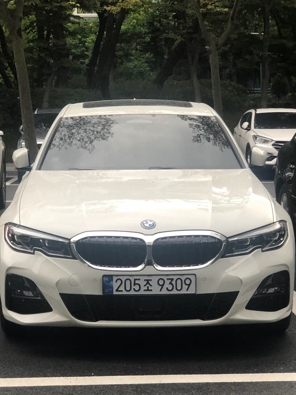 BMW 3시리즈 320e M 스포츠 P1 게시글 썸네일