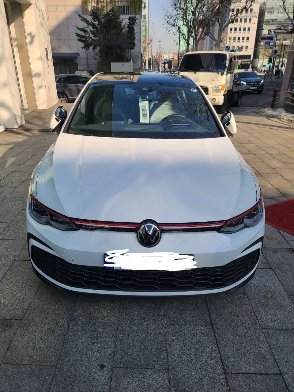 폭스바겐 골프 GTI 2.0 GTI 게시글 썸네일