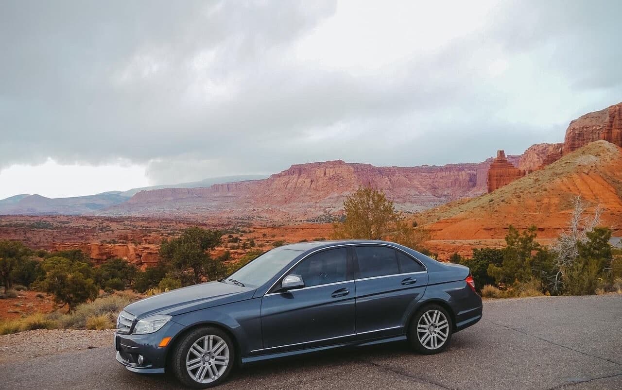 벤츠 C-클래스 C 200 게시글 썸네일