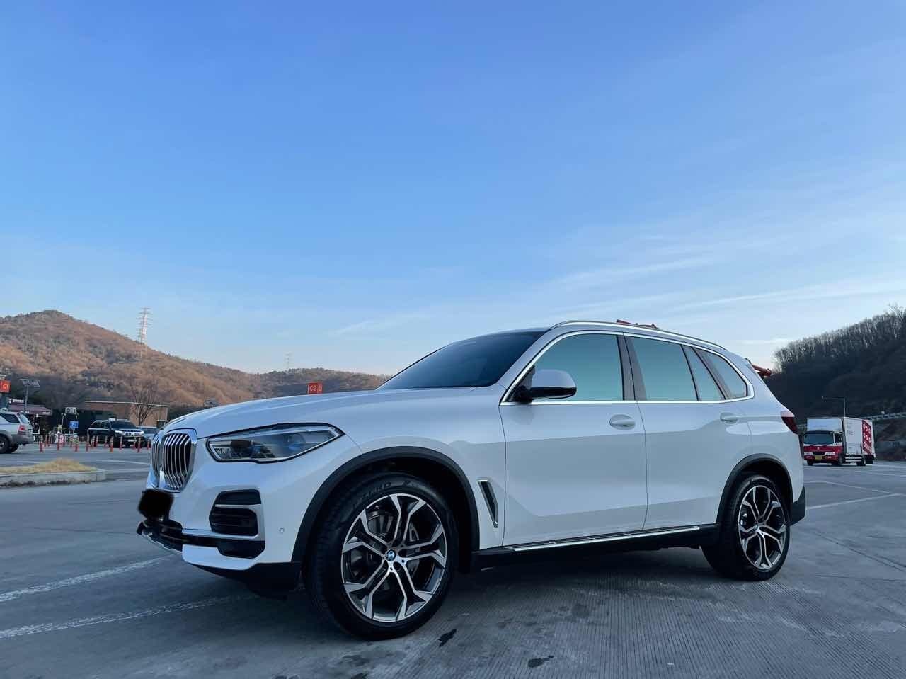 BMW X5 xDrive 30d xLine 7인승 P0-2 게시글 썸네일