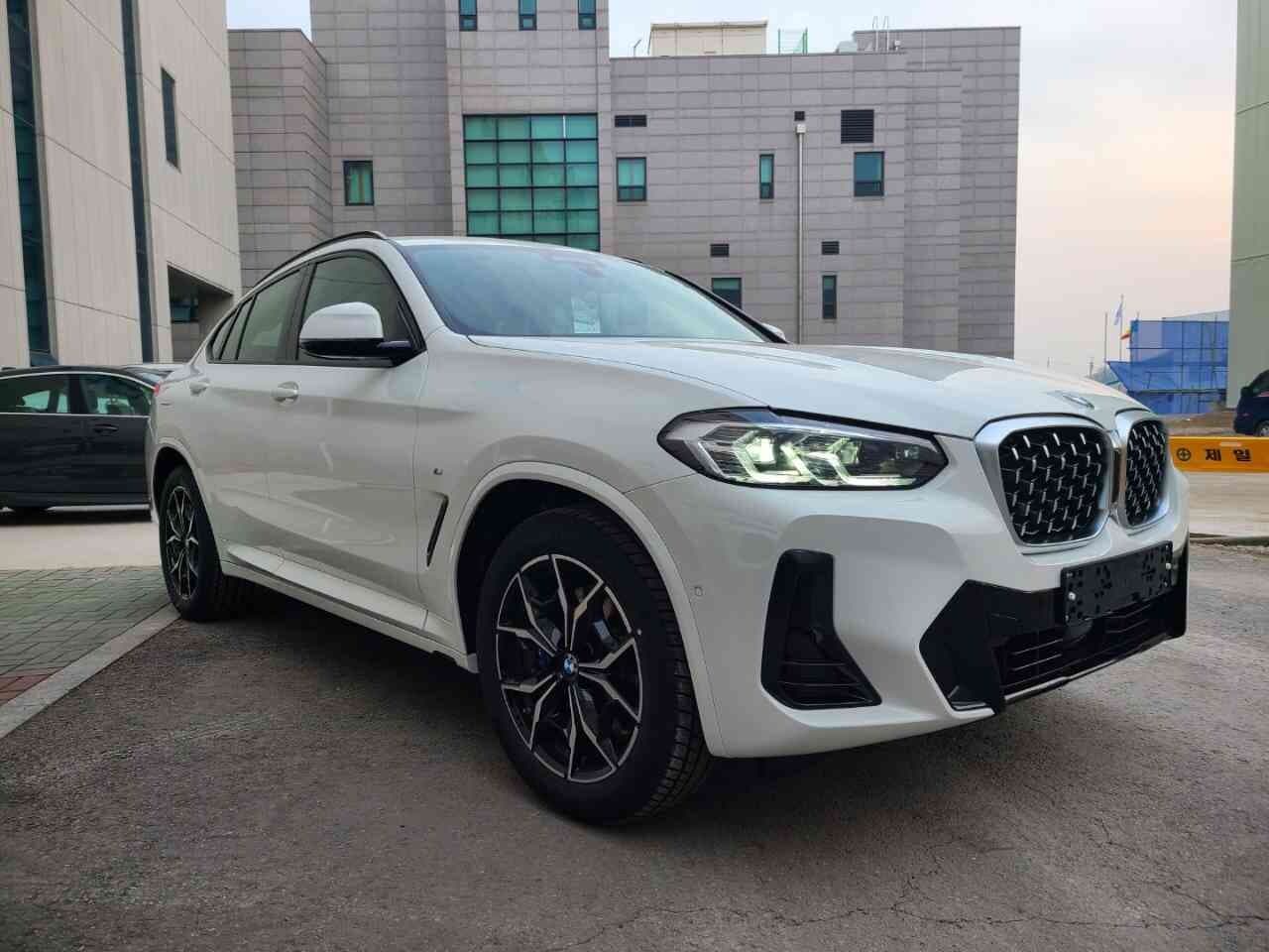 BMW X4 20i xDrive M 스포츠 게시글 썸네일