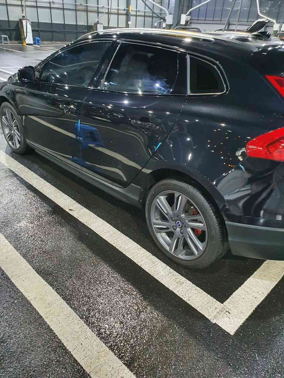 볼보 V40 D4 인스크립션 게시글 썸네일