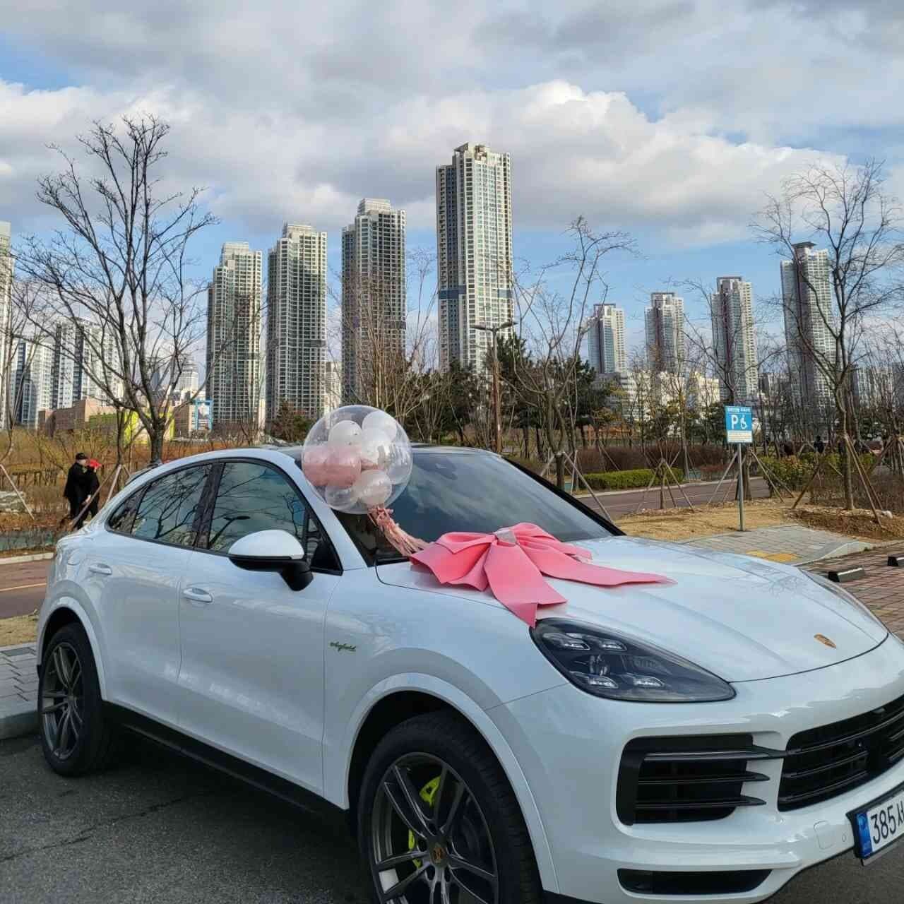 포르쉐 카이엔 쿠페 카이엔 e-하이브리드 쿠페 게시글 썸네일