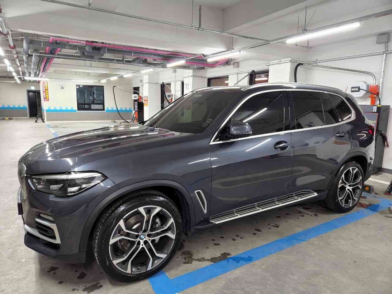 BMW X5 xDrive 40i xLine 7인승 게시글 썸네일