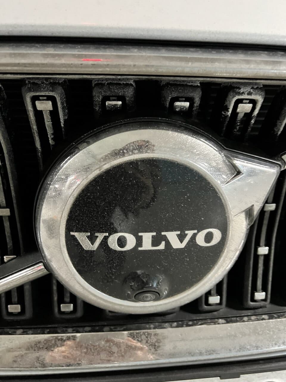 볼보 V60 크로스컨트리 B5 얼티메이트 게시글 썸네일