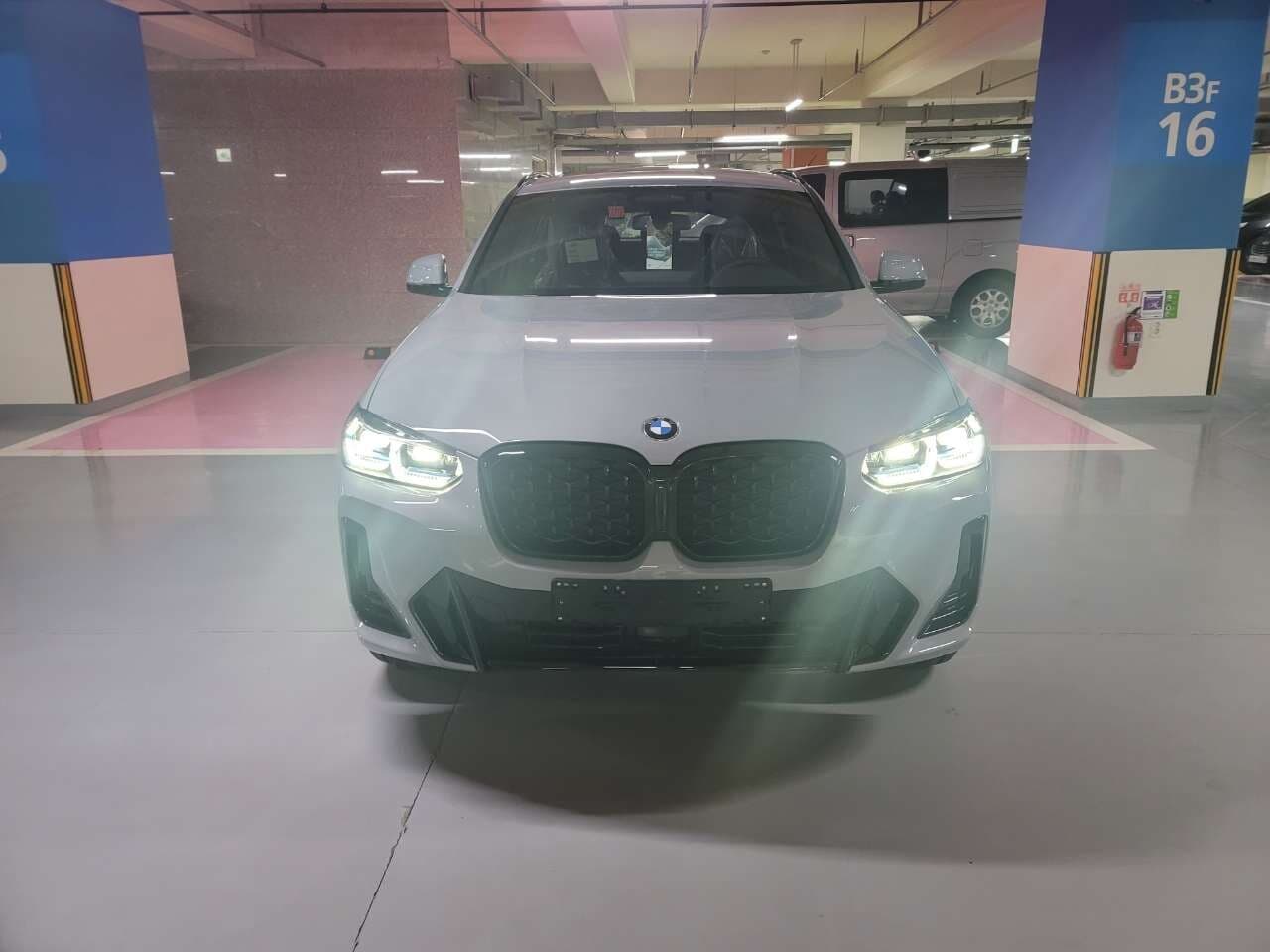 BMW X4 20i xDrive M 스포츠 프로 게시글 썸네일