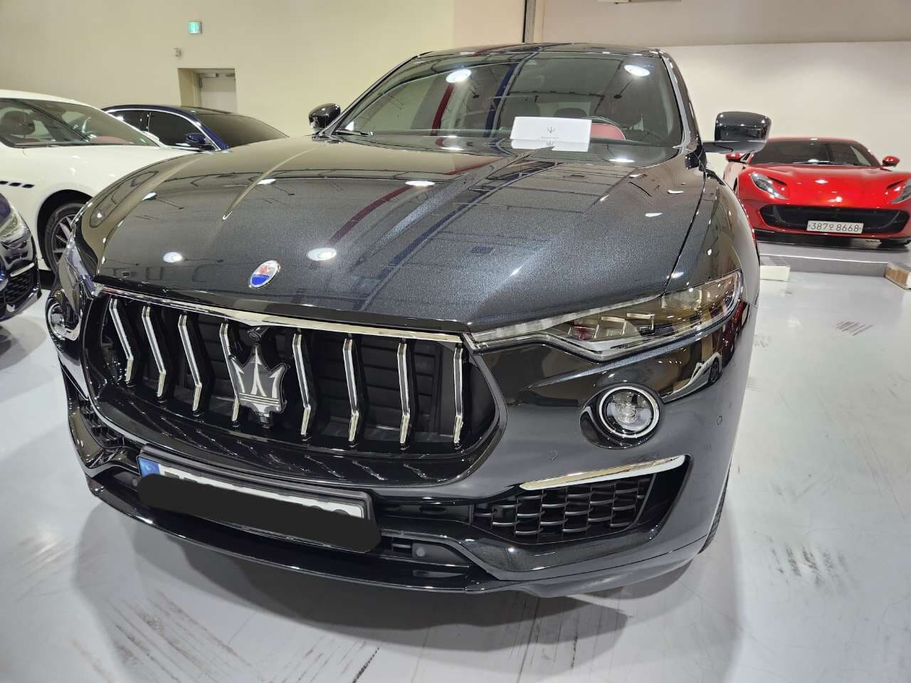 마세라티 르반떼 350 그란루소 게시글 썸네일