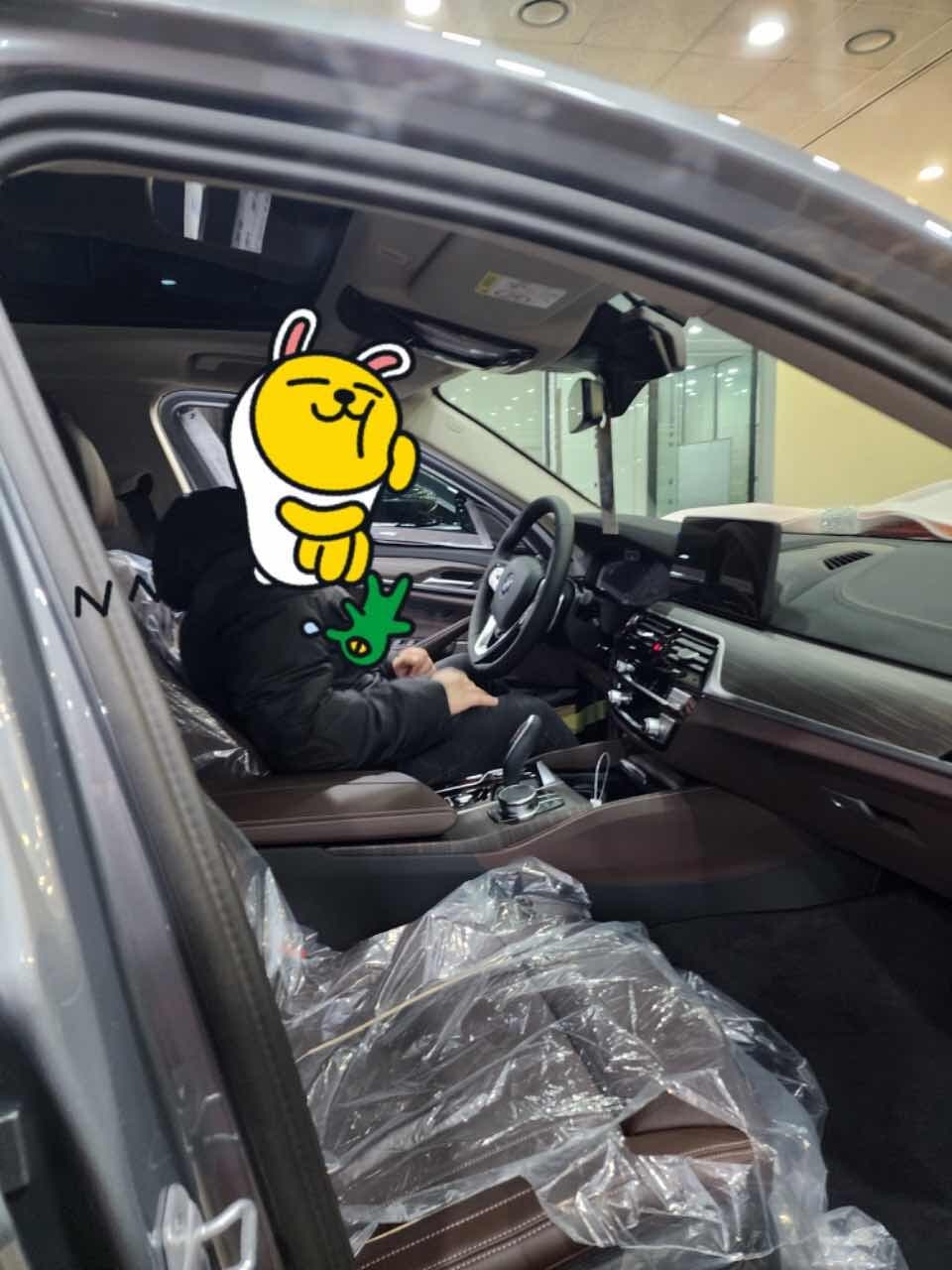 BMW 5시리즈 530i xDrive 럭셔리 P0-1 게시글 썸네일