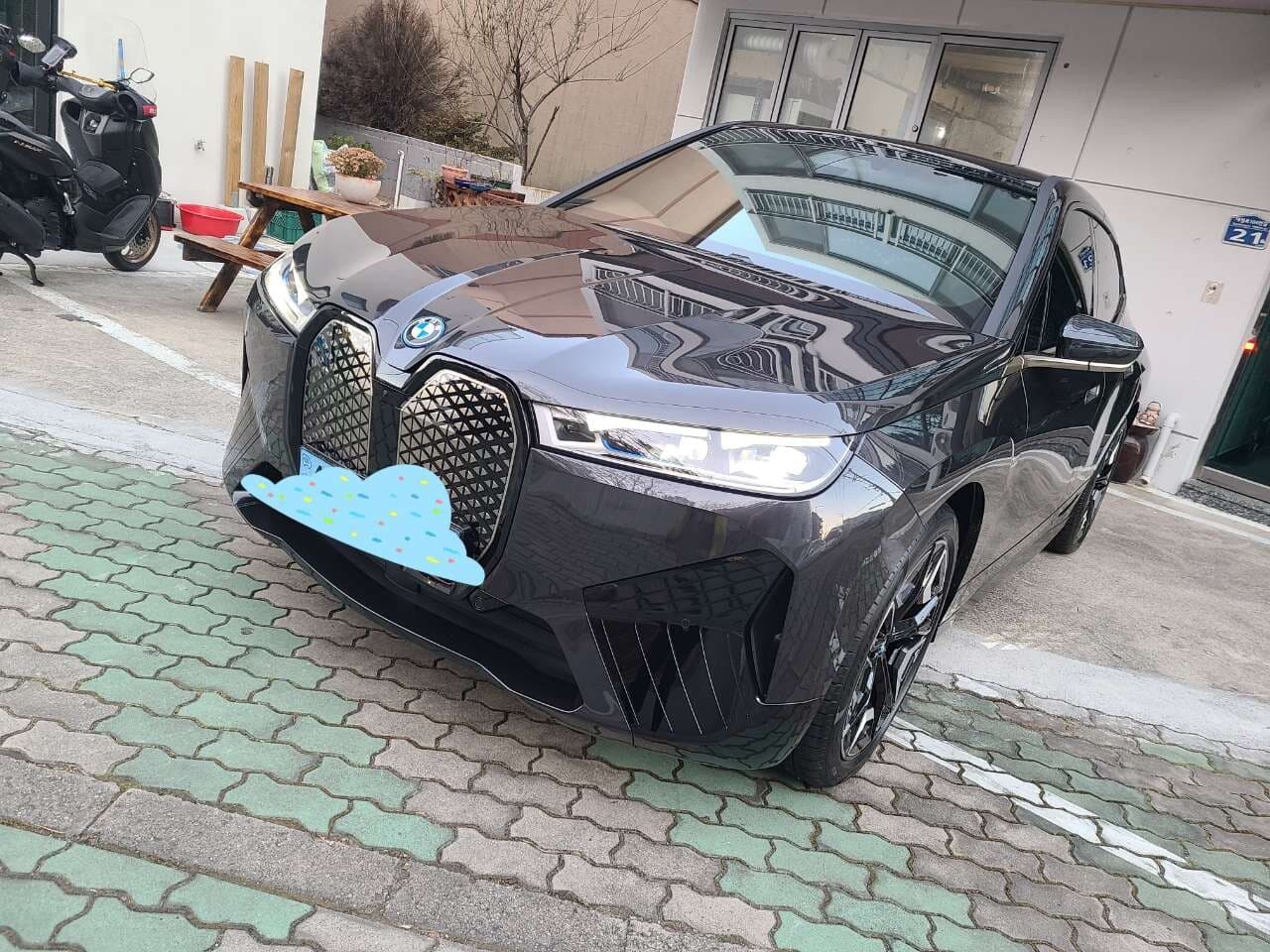 BMW iX xDrive 40 퍼스트 에디션 P0-1 게시글 썸네일