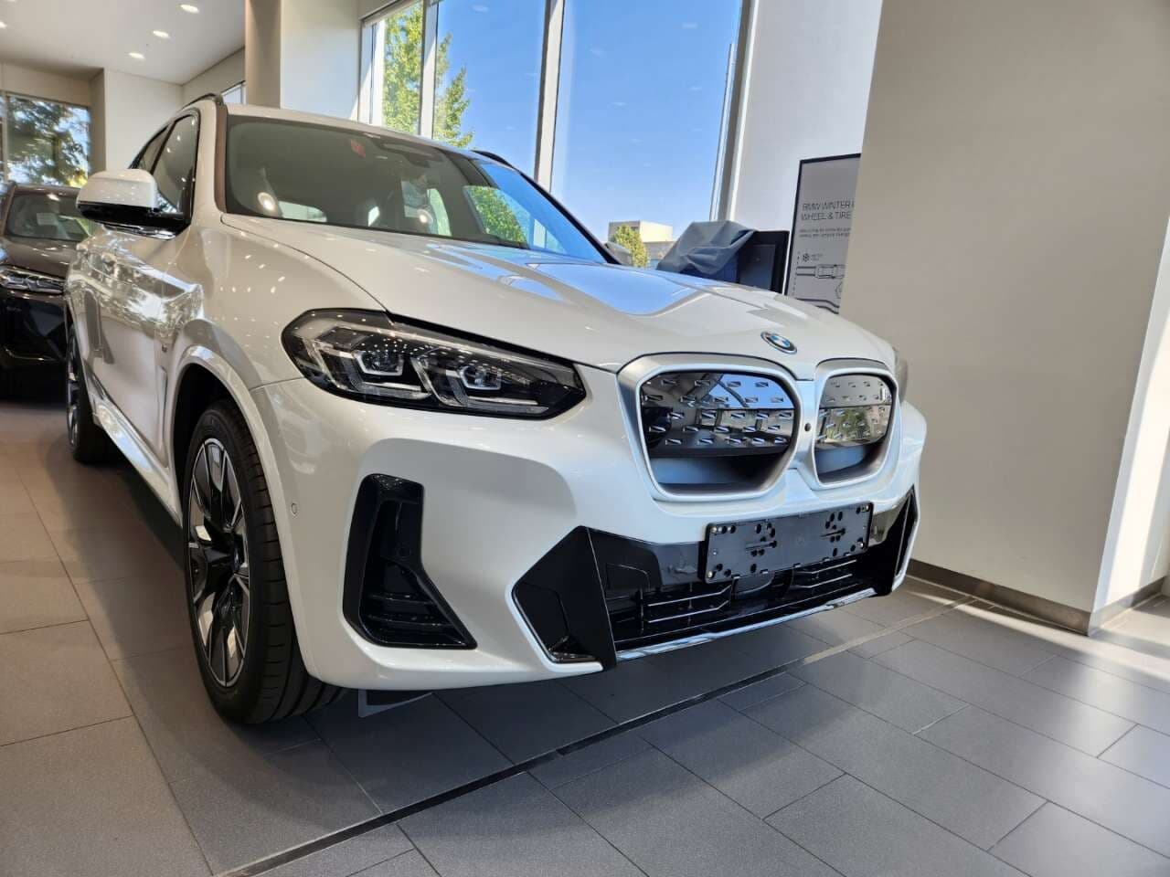BMW iX3 M 스포츠 P2-1 게시글 썸네일