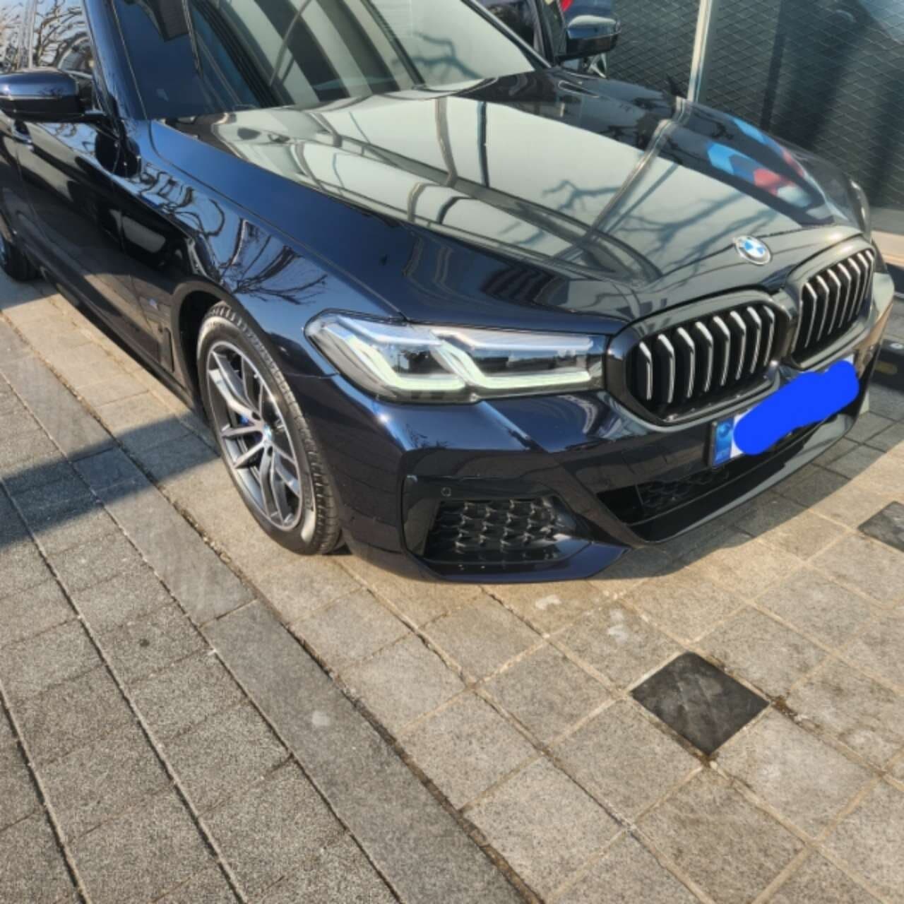 BMW 5시리즈 520i M 스포츠 패키지 게시글 썸네일