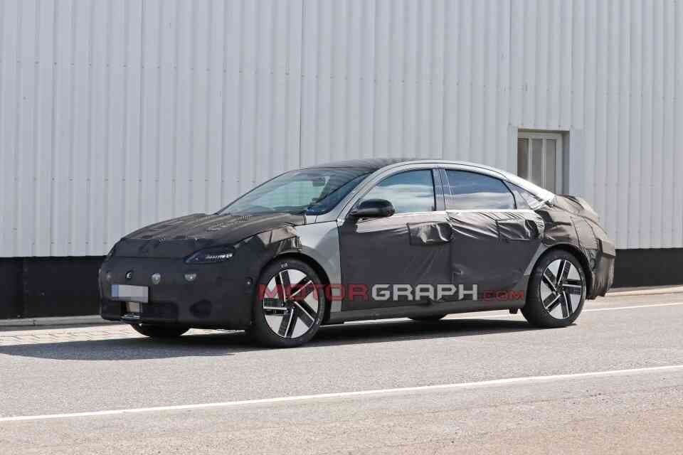 아이오닉6, 이렇게 나옵니다 게시글 썸네일