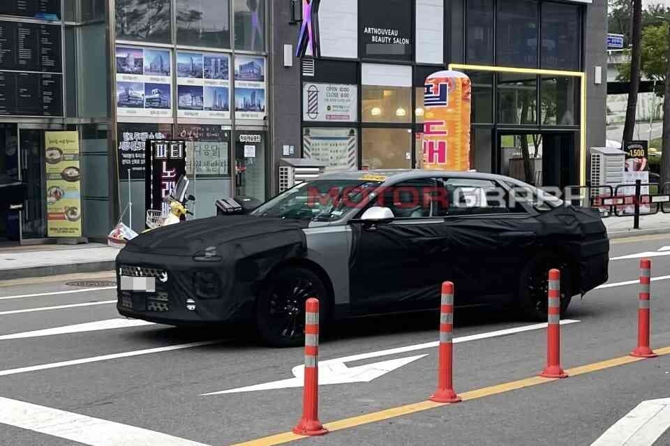 신형 그랜저 계약하신 분들 계신가요 ? 게시글 썸네일