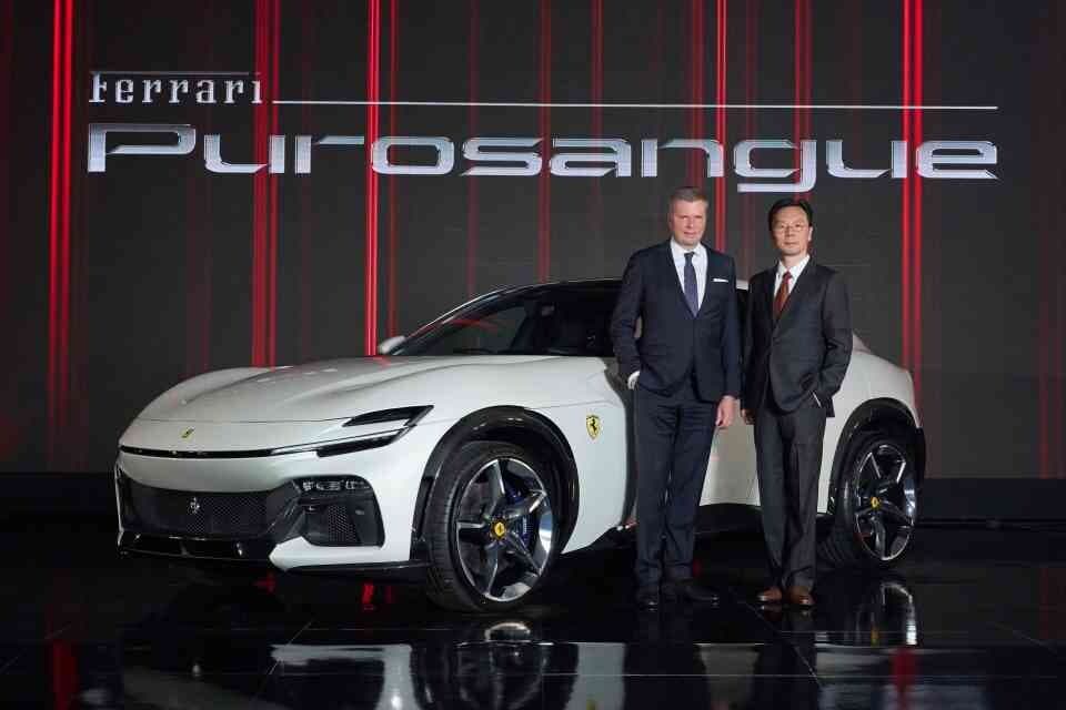 페라리 푸로산게가 한국에서 아시아 최초로 공개됐습니다! 게시글 썸네일