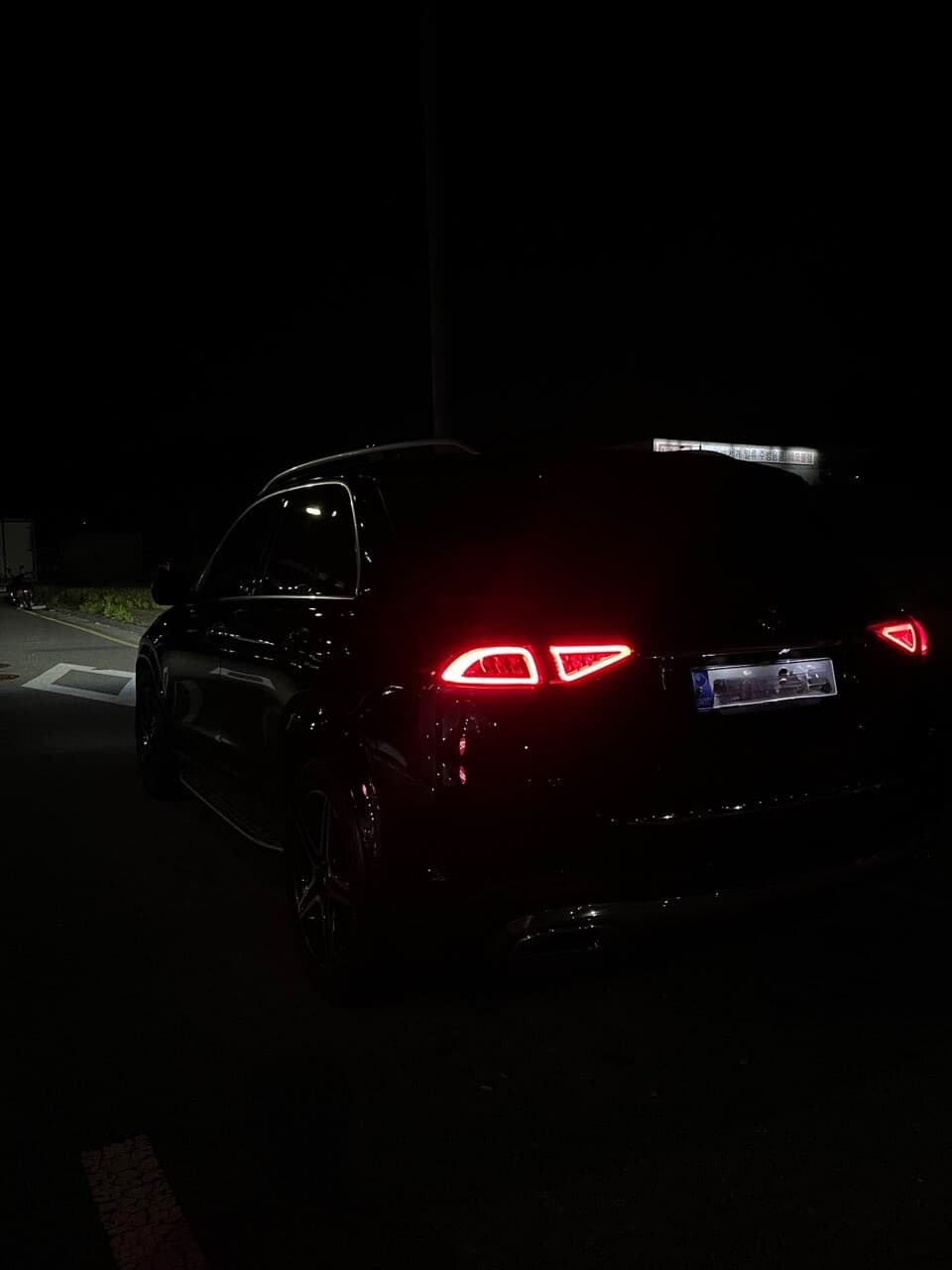 벤츠 GLE-클래스 GLE 450 4MATIC 게시글 썸네일