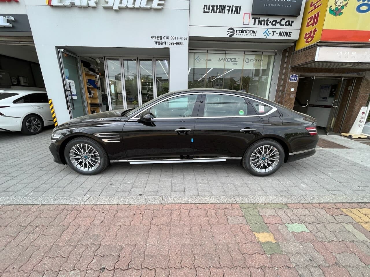 고심끝에 제네시스로 구입했습니다. 게시글 썸네일