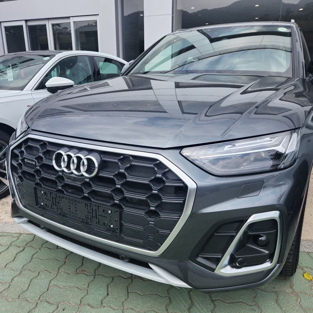 아우디 Q5 45 TFSI 콰트로 프리미엄 게시글 썸네일
