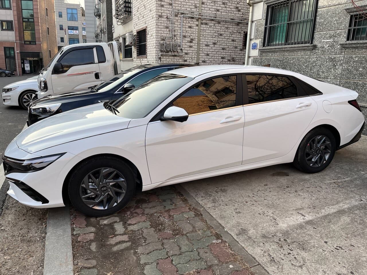 아반떼 CN7 PE 인스퍼레이션 트림 게시글 썸네일