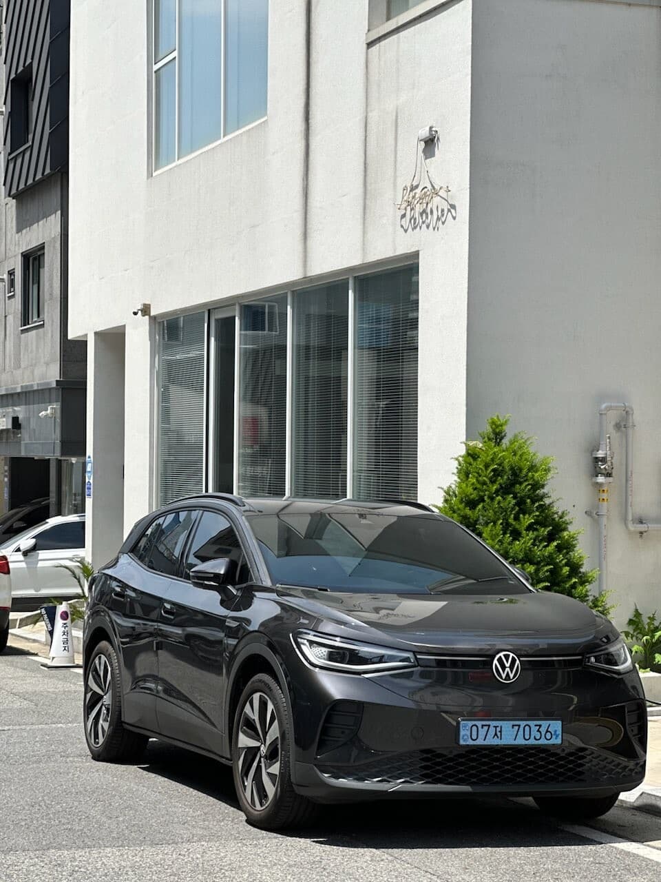 기본기 탄탄한 전기차 게시글 썸네일