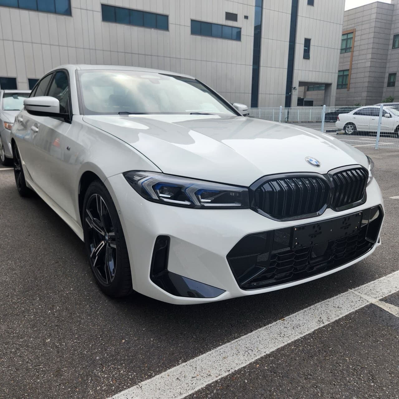 320i msp 게시글 썸네일