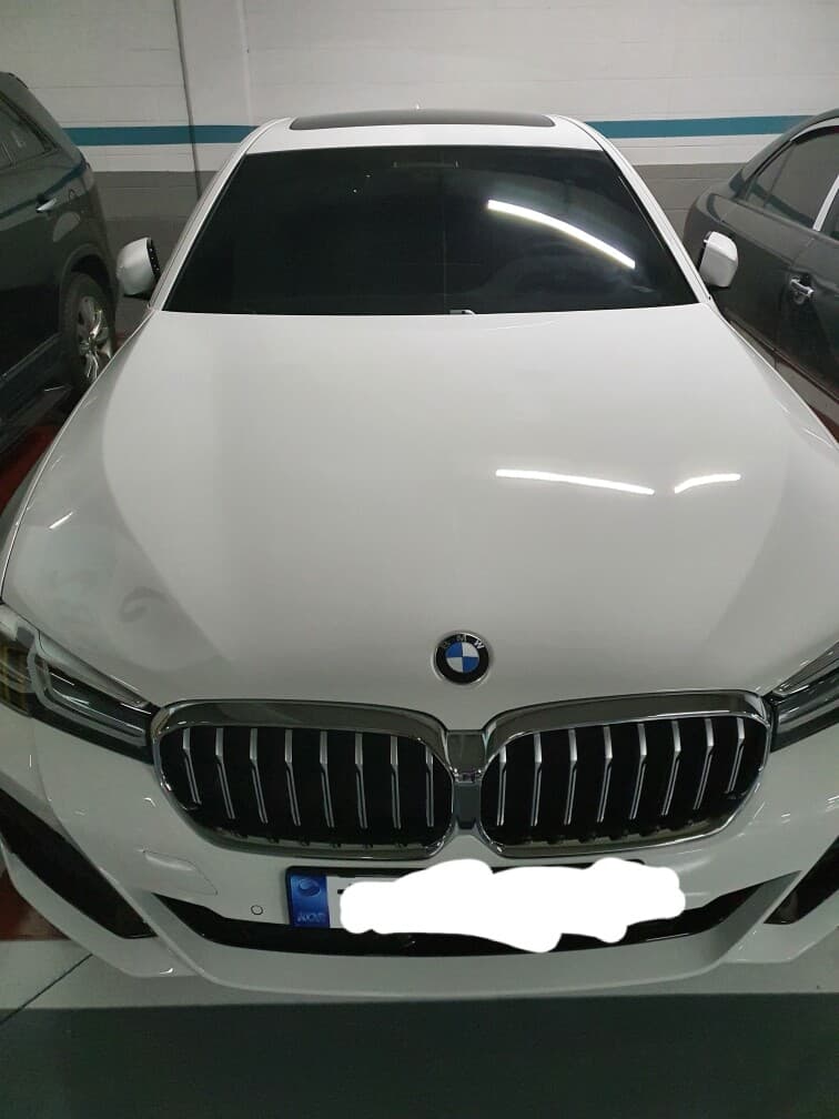 BMW 5시리즈 520i M 스포츠 패키지 게시글 썸네일