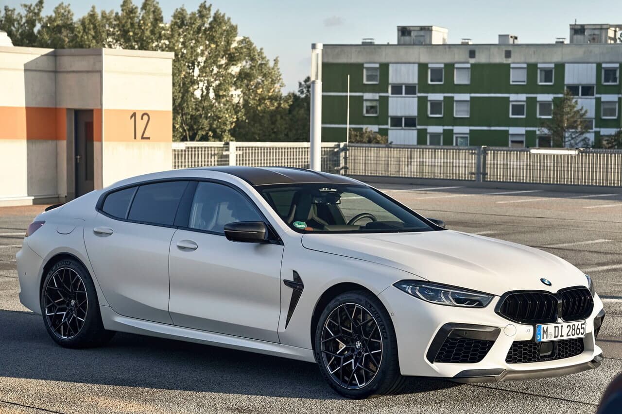 BMW M8 그란쿠페 컴페티션 2025년 9월 프로모션 할인가 와 리스·렌트 조건 완전분석